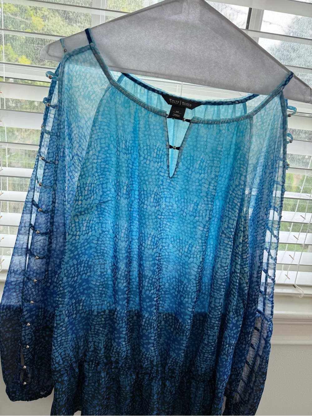 White House Black Market Blue Ombre Sheer Tunic with Side open beaded sleeves